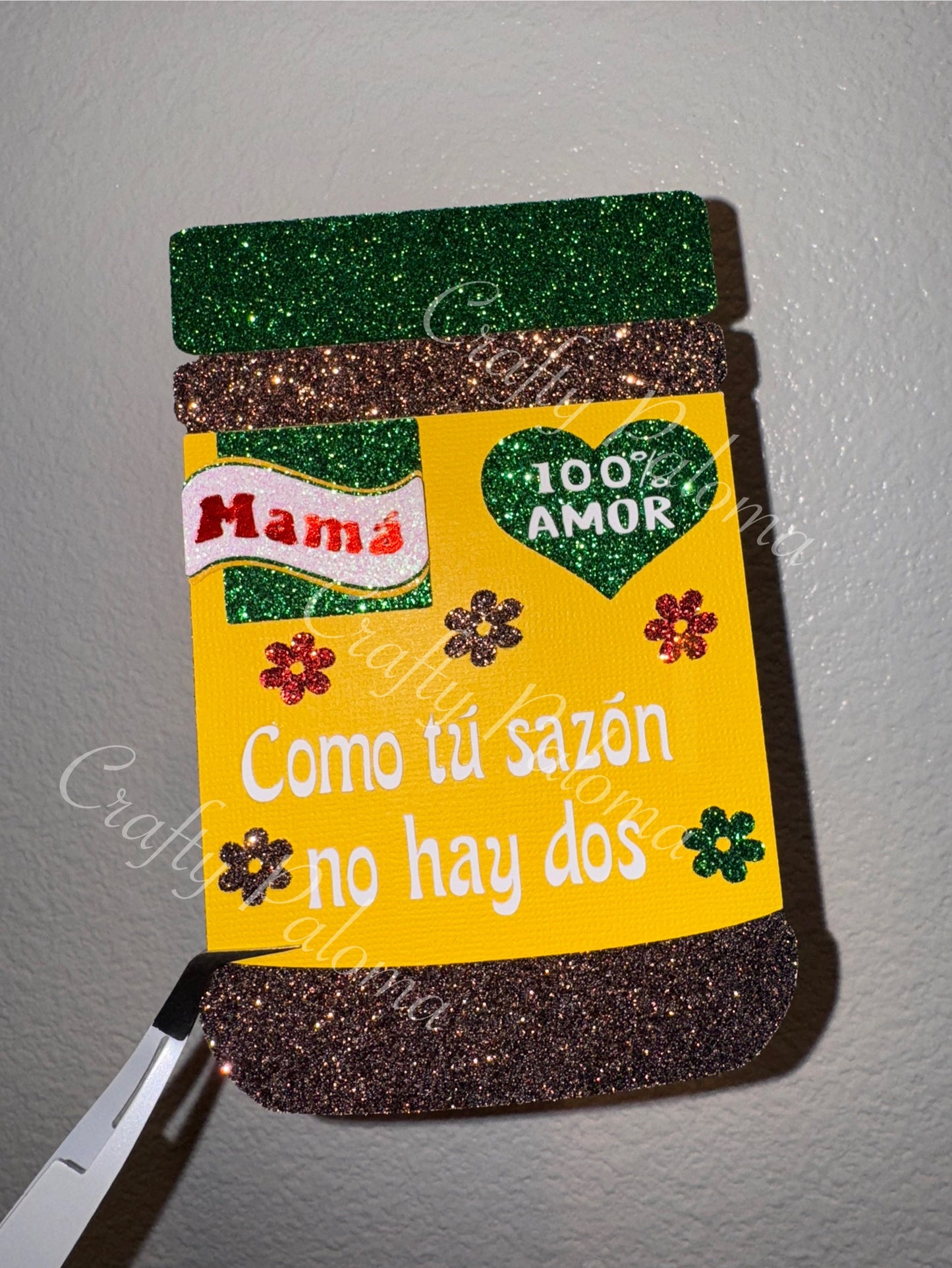 Mamá Sazón Topper